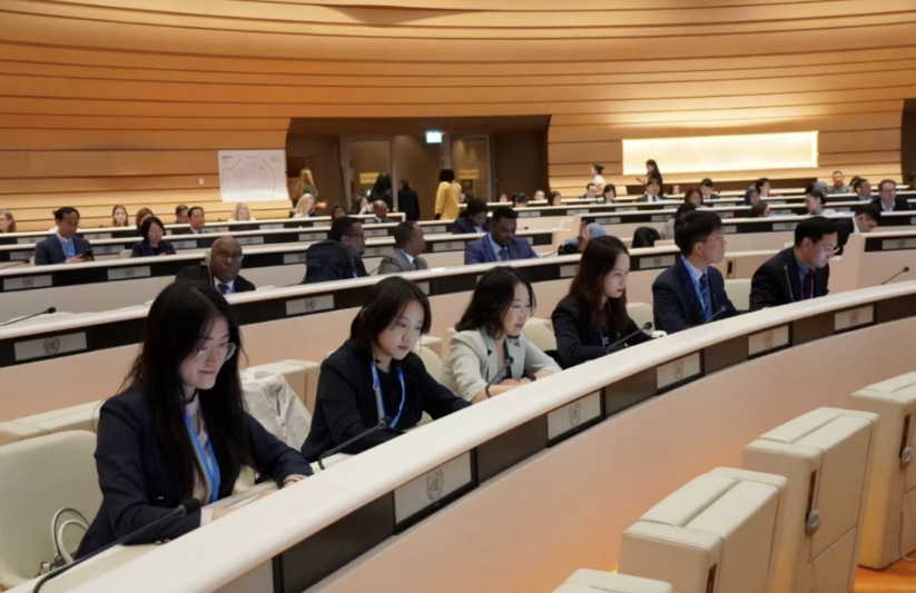 电子游戏
师生代表参加第76届世界卫生大会